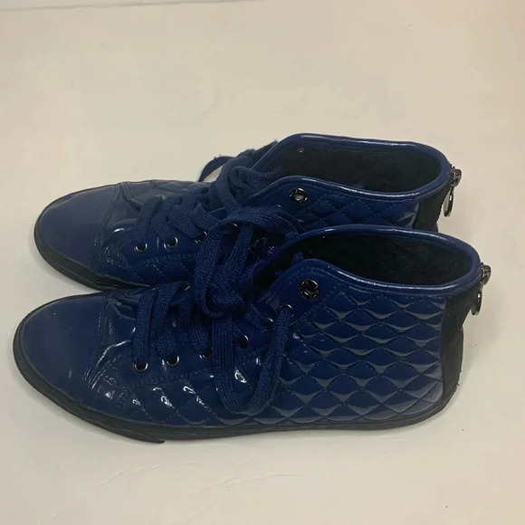 GEOX Quilted Hi Top Sneakers Cobalt Blue Size 9 Waterproof - Picture 2 of 14